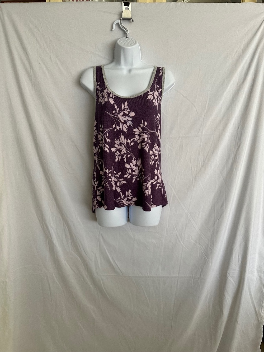 Live, love, Lounge, Karen Neuburger, sleep tank, size M